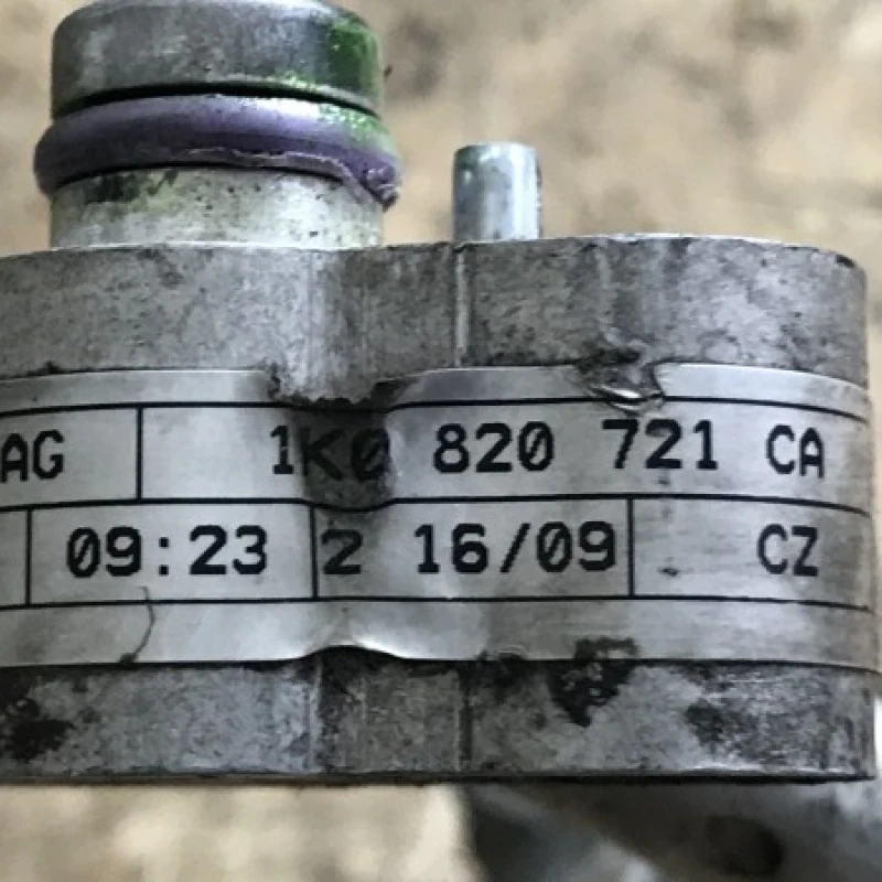 Conducta clima / Volkswagen Golf MK6 2009 / Climatizare