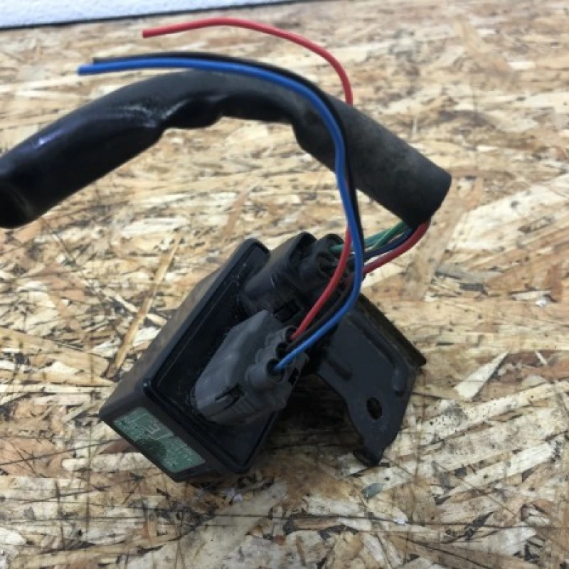 Releu modul stergatoare Subaru 