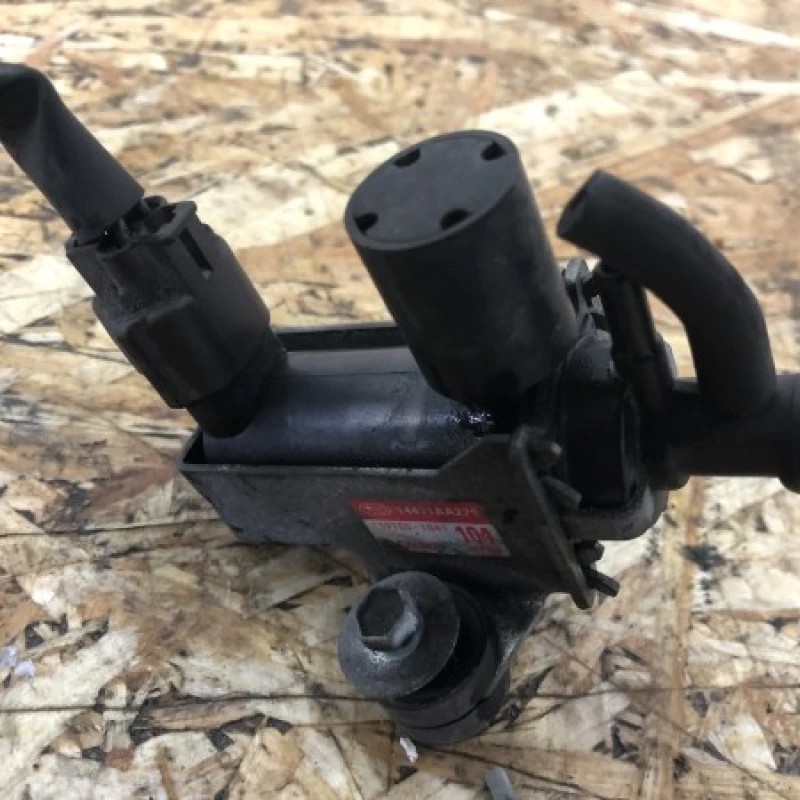 Supapa vacuum / Subaru Outback Outback 2010 / Audio si electronice