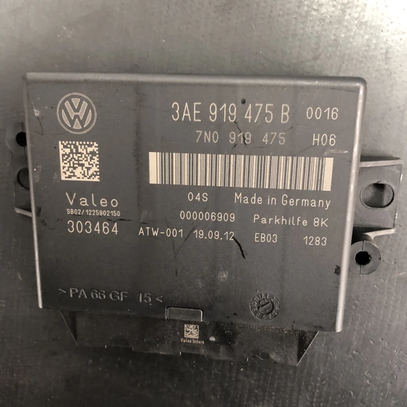 Modul calculator senzor parcare / Volkswagen Passat B7 2012 / Audio si electronice
