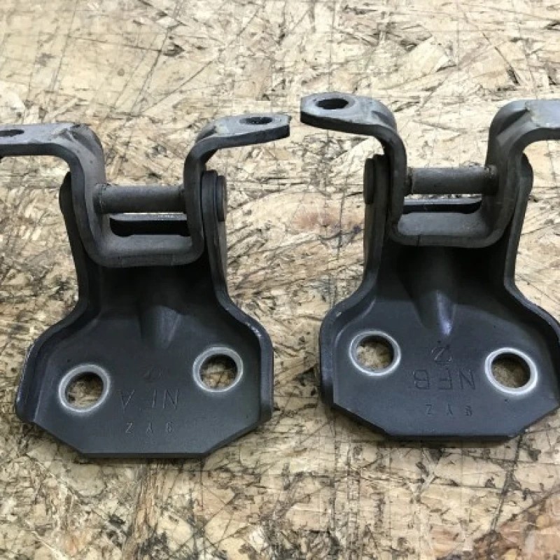 Balamale usa dreapta fata / Subaru Outback Outback 2010 / Caroserie, oglinzi si faruri
