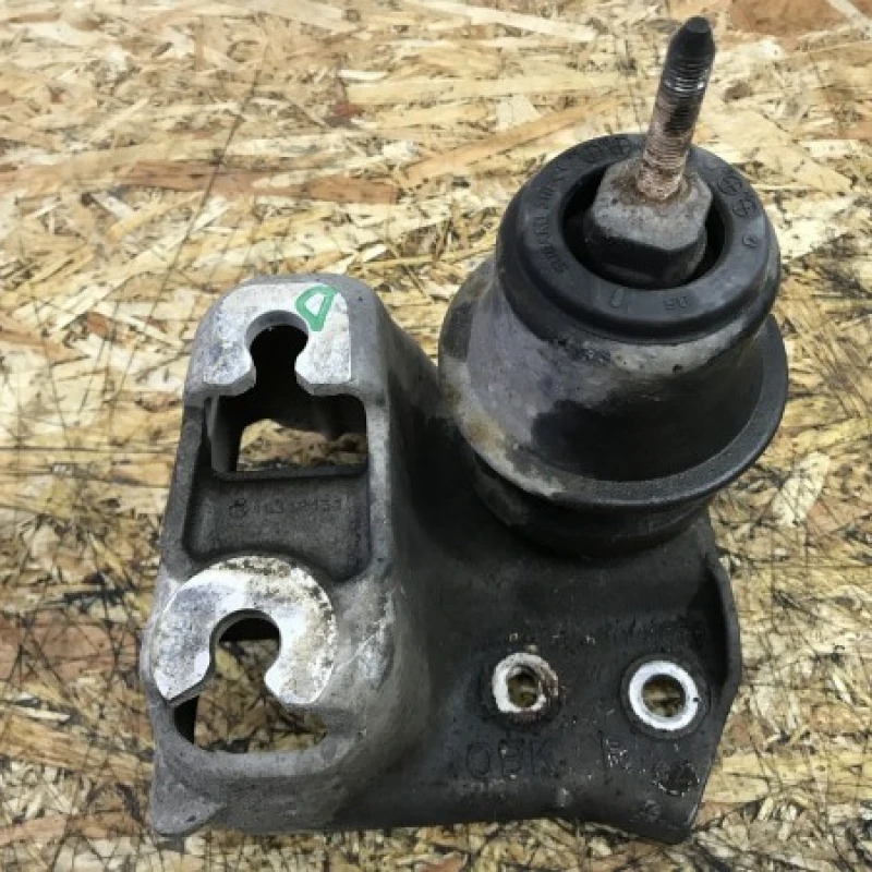 Tampon motor dreapta Subaru 