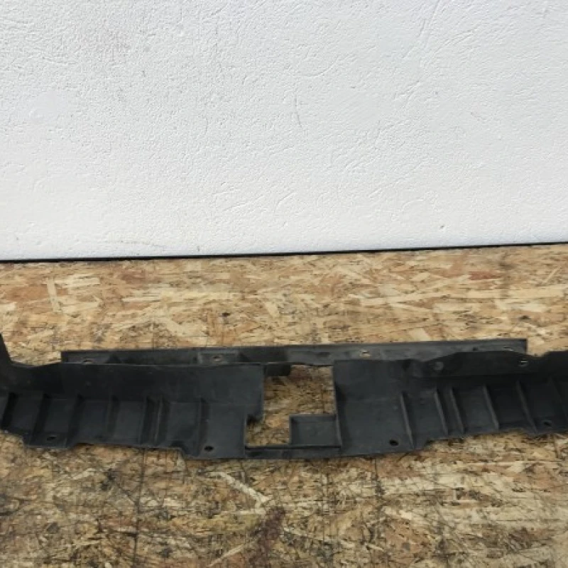 Deflector radiator Subaru 