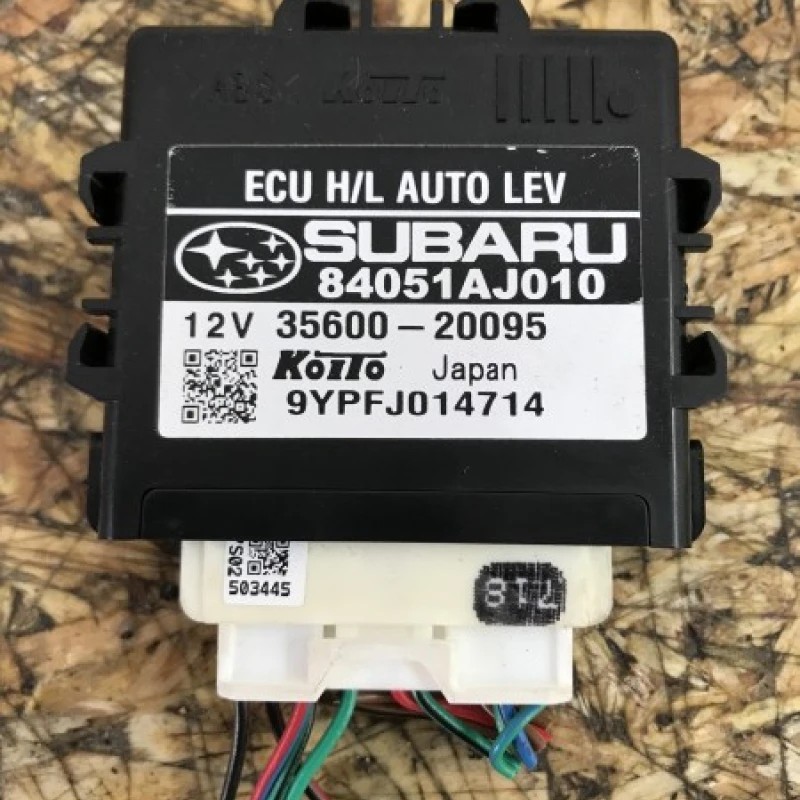 Balast xenon / Subaru Outback Outback 2010 / Caroserie, oglinzi si faruri