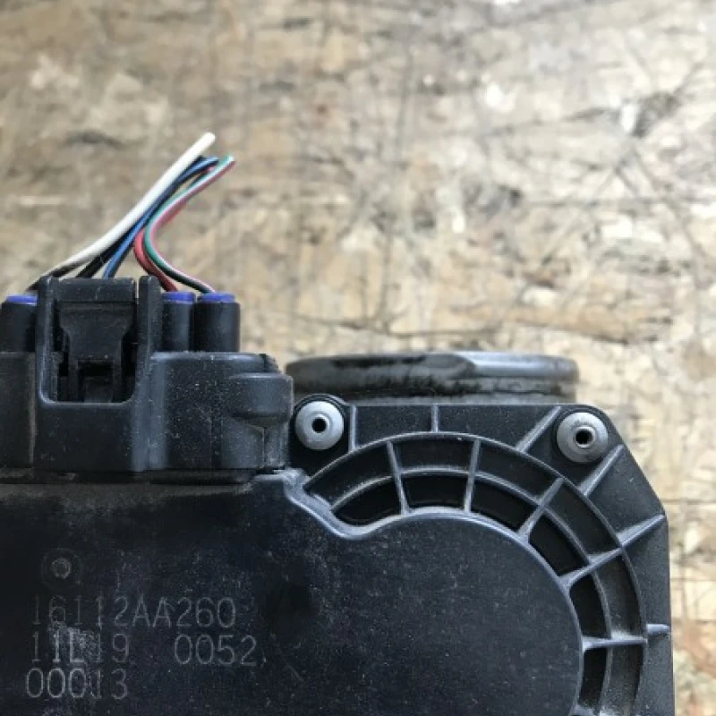 Clapeta acceleratie / Subaru Outback Outback 2010 / Motor, racire si evacuare