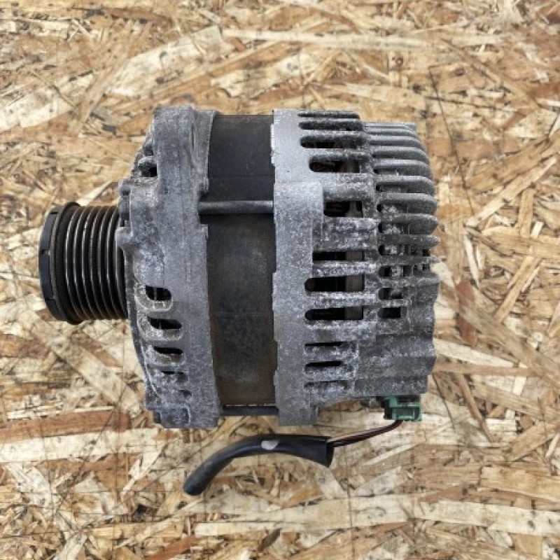 Alternator / Subaru Outback Outback 2010 / Audio si electronice