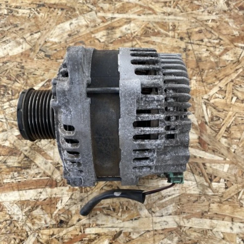 Alternator Subaru 