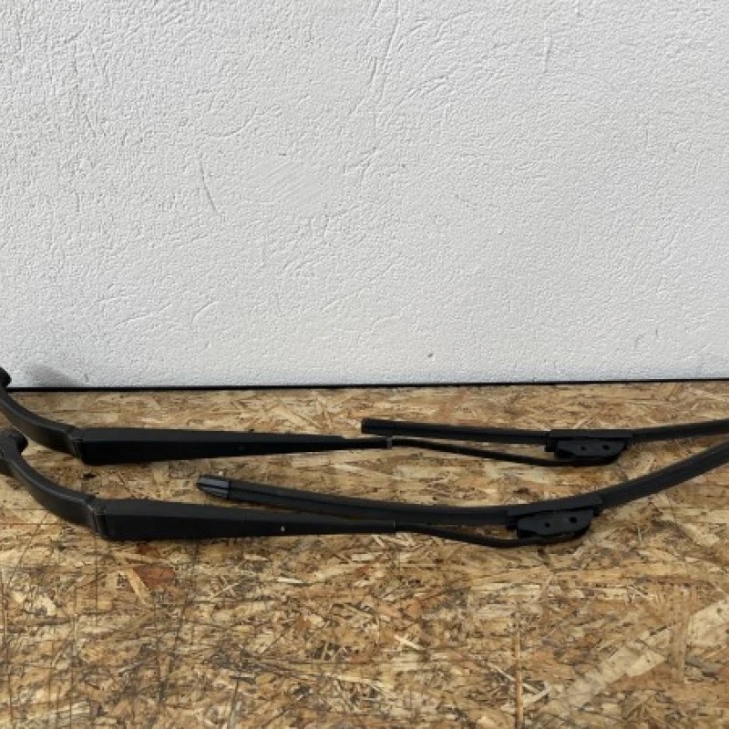 Set Brate stergatoare Subaru Outback Outback 2010