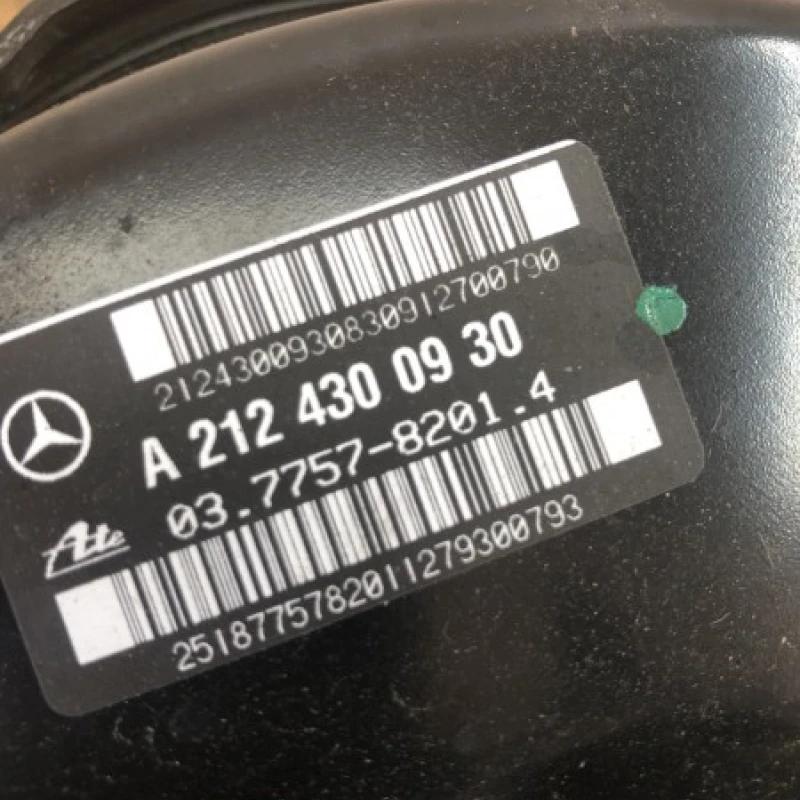 Tulumba frana / Mercedes-Benz E Class W212 2009 / Frane