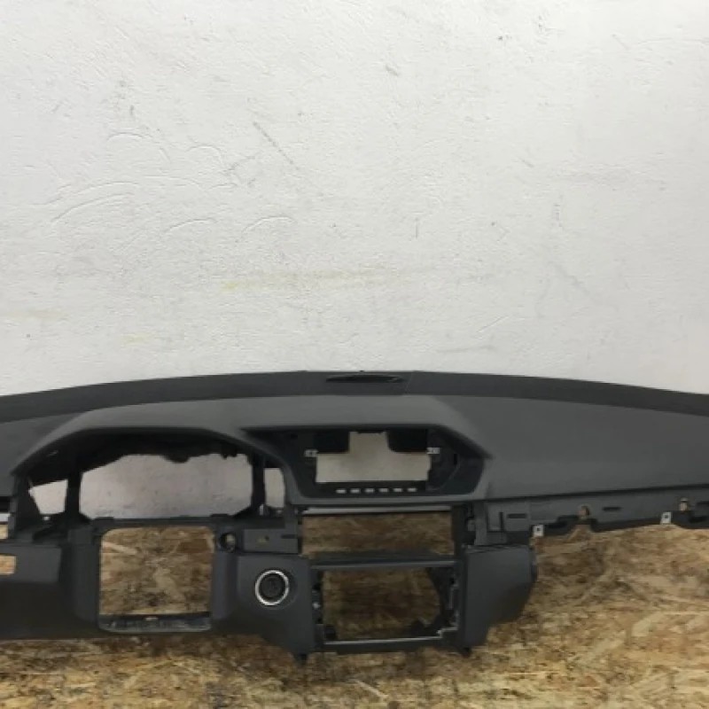 Plansa bord / Mercedes-Benz E Class W212 2009 / Interior