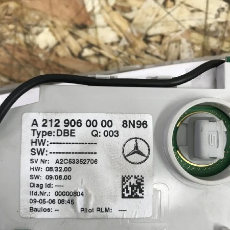 Lampa plafon / Mercedes-Benz E Class W212 2009 / Interior