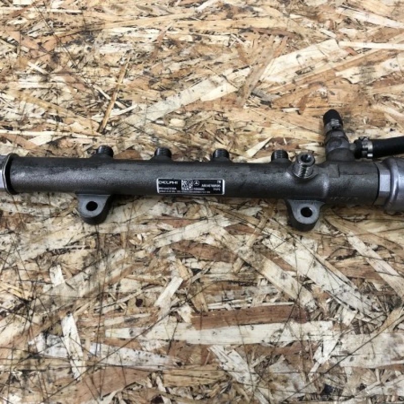 Rampa injector Mercedes-Benz E Class W212 2009