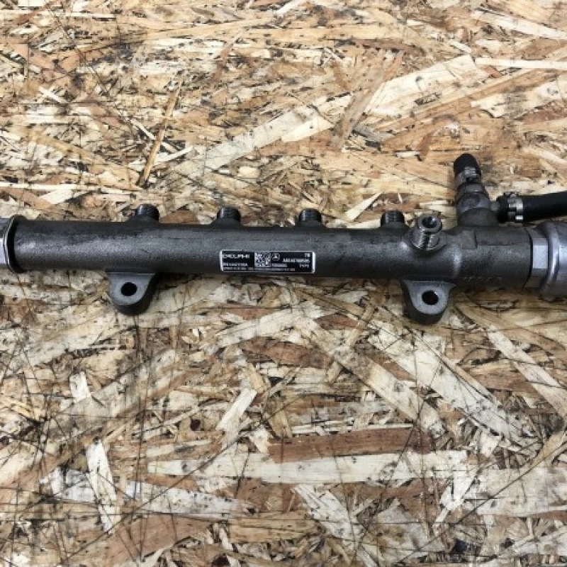 Rampa injector Mercedes-Benz 