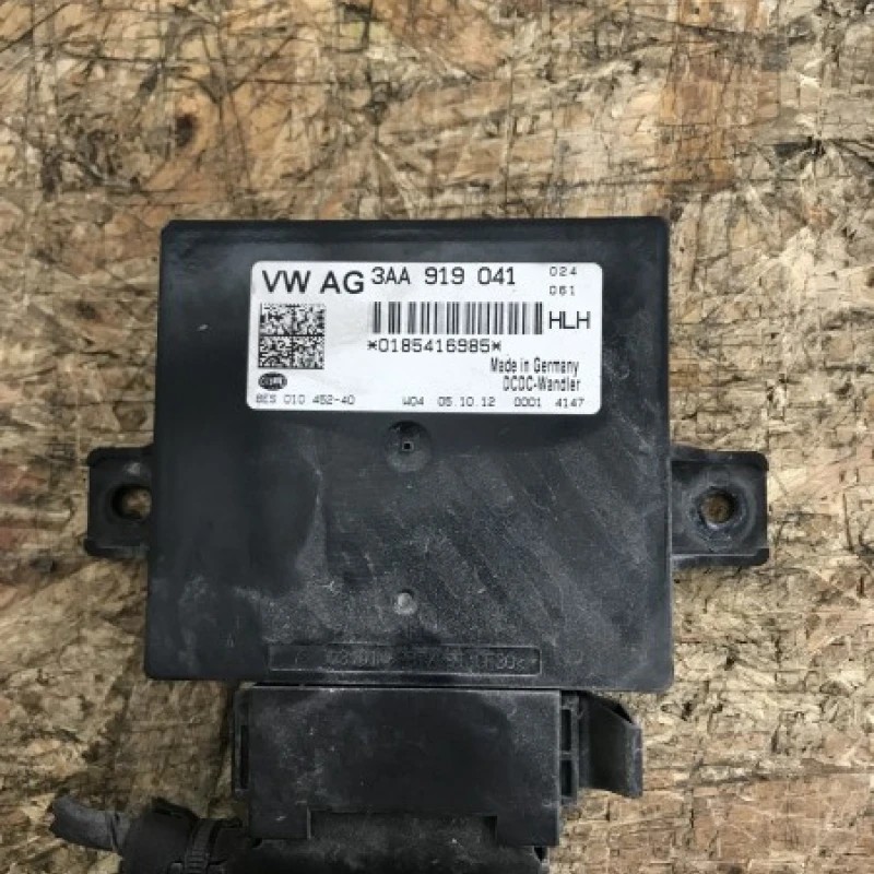 Modul start stop / Volkswagen Passat B7 2013 / Audio si electronice