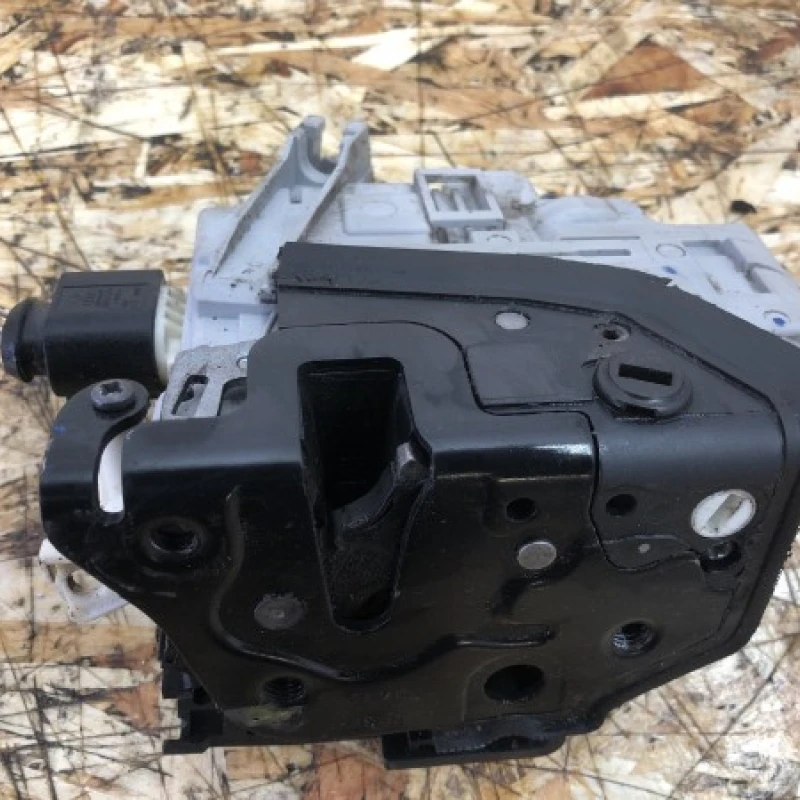 Broasca usa dreapta spate Volkswagen 