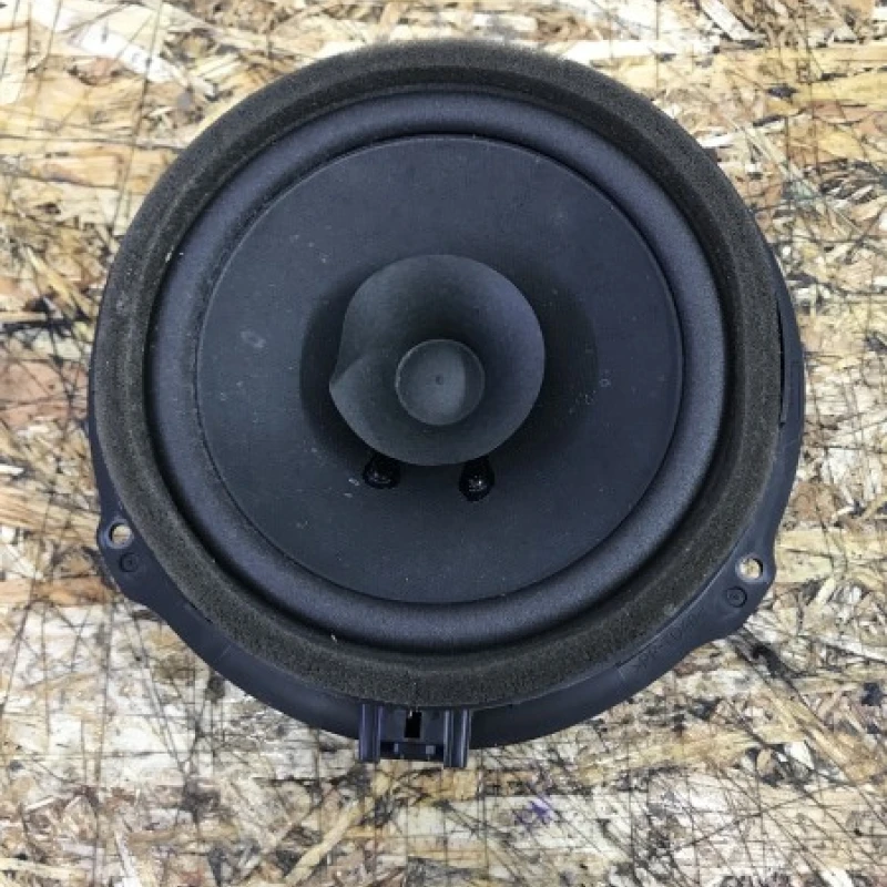 Boxa usa spate / Ford Fiesta MK6 2012 / Audio si electronice
