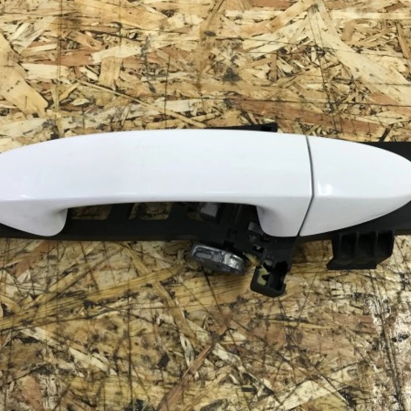 Maner usa dreapta spate / Ford Fiesta MK6 2012 / Caroserie, oglinzi si faruri