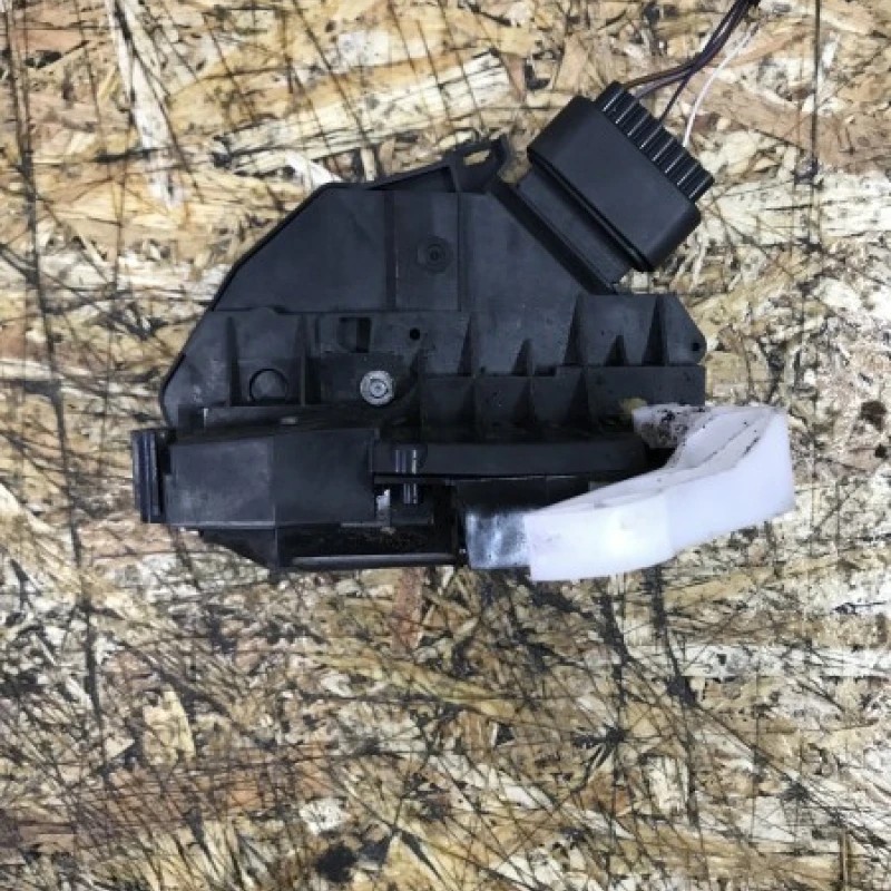 Iala broasca usa dreapta fata / Ford Fiesta MK6 2012 / Caroserie, oglinzi si faruri