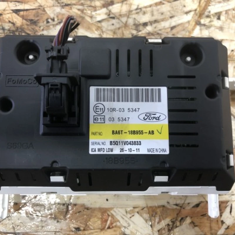 Display / Ford Fiesta MK6 2012 / Audio si electronice