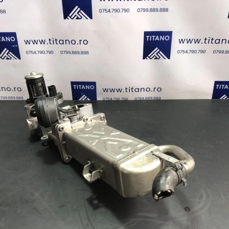 Racitor gaze egr / Volkswagen Passat B7 2013 / Motor, racire si evacuare