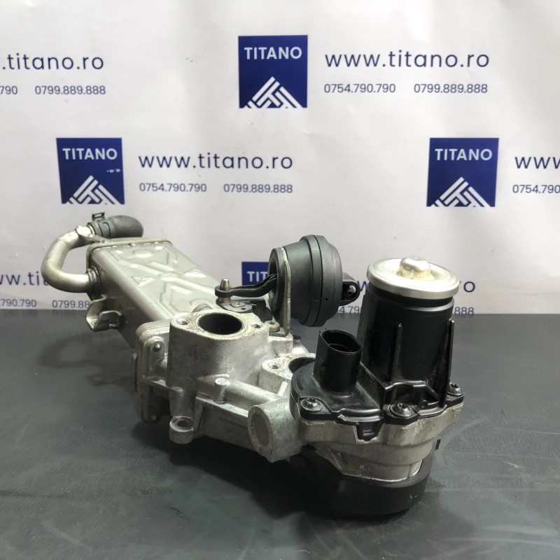 Racitor gaze egr / Volkswagen Passat B7 2013 / Motor, racire si evacuare
