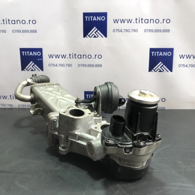 Racitor gaze egr / Volkswagen Passat B7 2013 / Motor, racire si evacuare