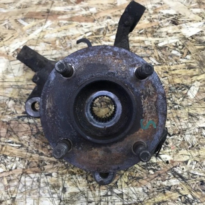 Fuzeta stanga fata / Ford Fiesta MK6 2012 / Directie si suspensie