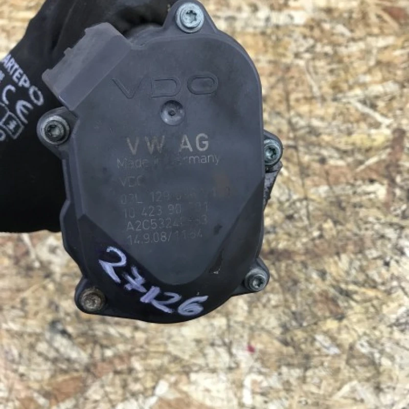Galerie admisie cu motoras / Volkswagen Tiguan 5N 2012 / Motor, racire si evacuare
