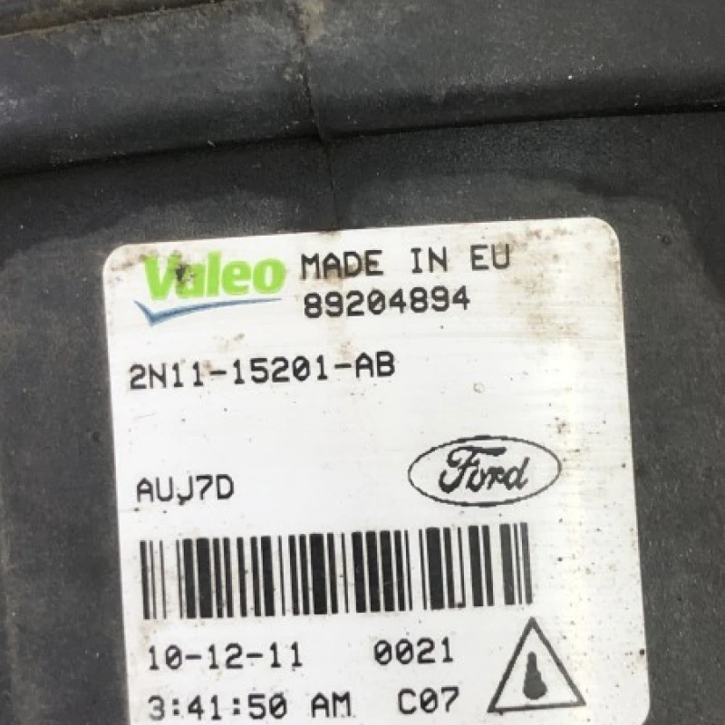 Proiector ceata stanga / Ford Fiesta MK6 2012 / Caroserie, oglinzi si faruri