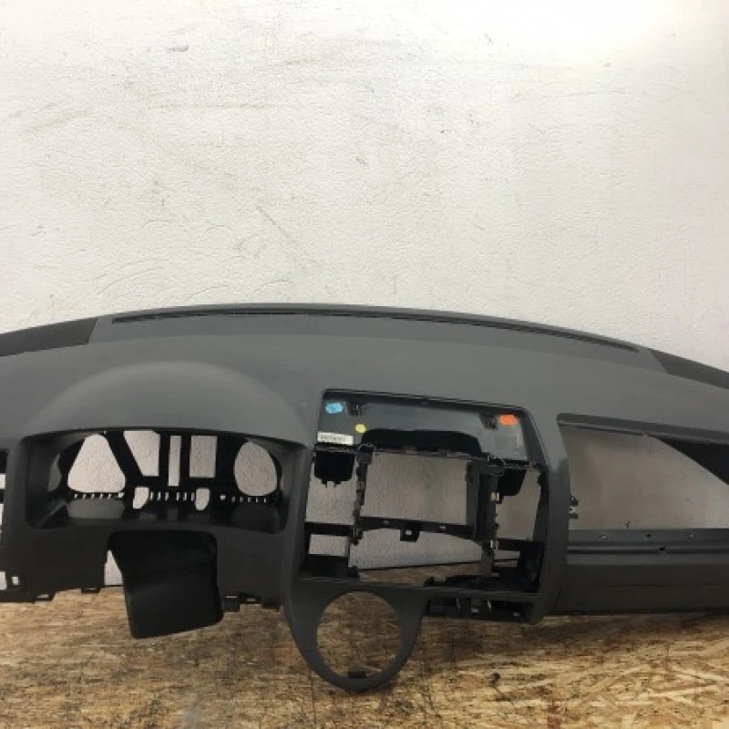 Plansa bord / Volkswagen T5 Transporter 2012 / Interior