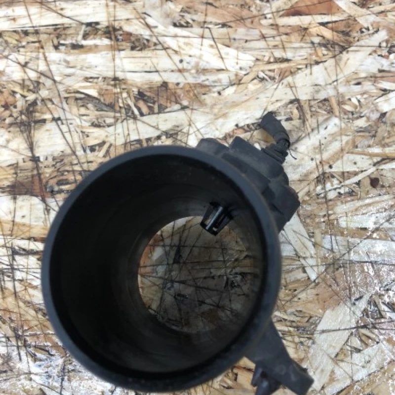 Filtru flux aer / Volkswagen T5 Transporter 2012 / Motor, racire si evacuare