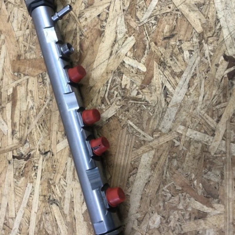 Rampa injector BMW Seria 3 E90 2011