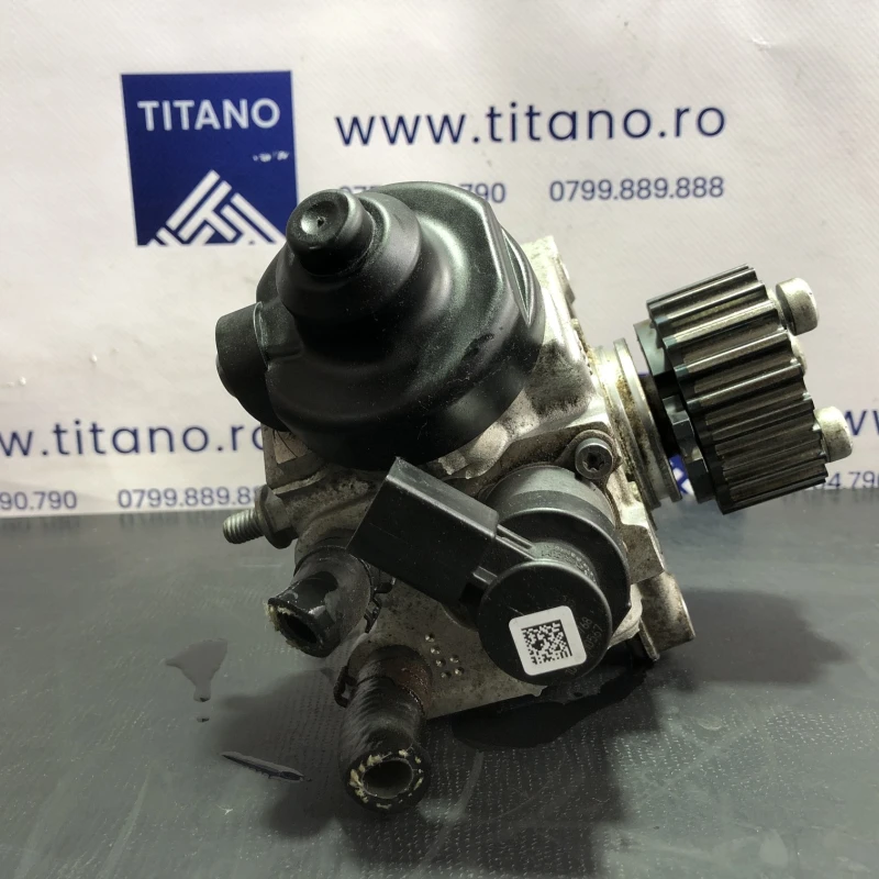Pompa de injectie inalte / Volkswagen Passat B7 2013 / Motor, racire si evacuare