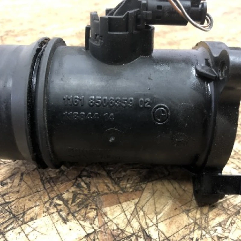 Debitmetru aer / BMW Seria 3 E90 2011 / Motor, racire si evacuare