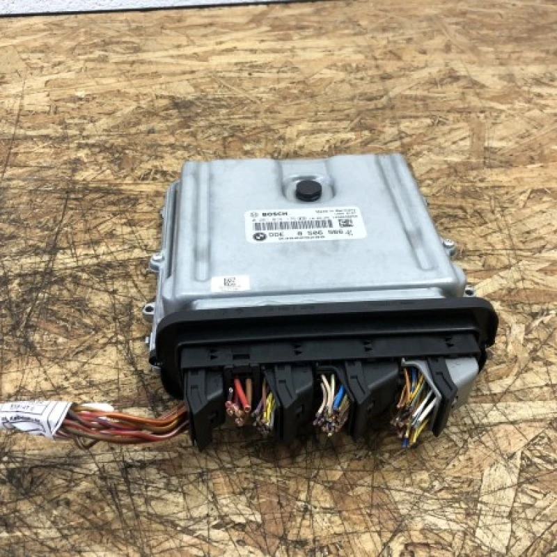 Calculator ECU / BMW Seria 3 E90 2011 / Audio si electronice
