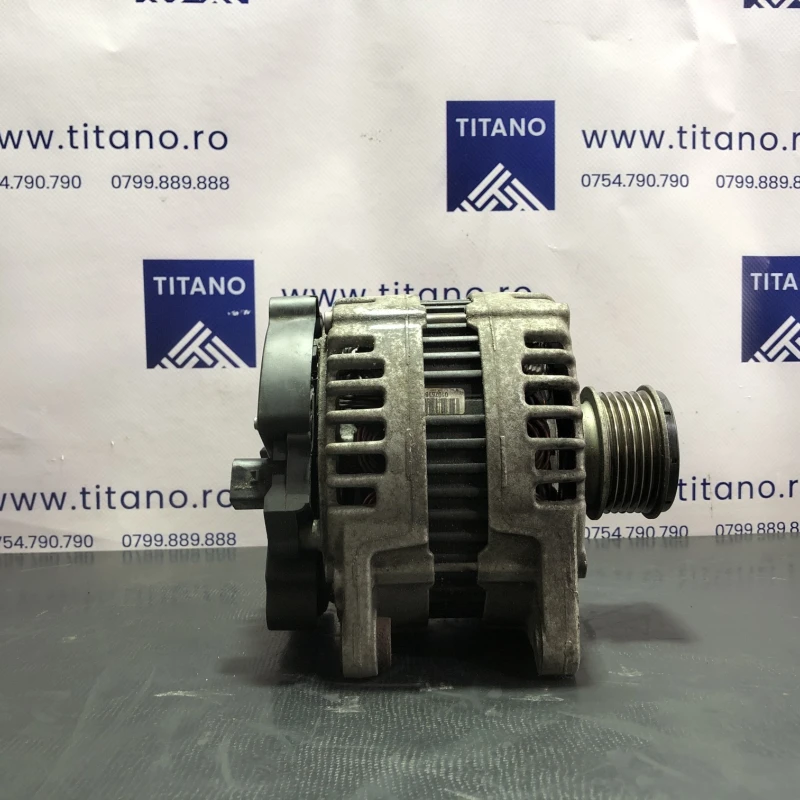 Alternator / Volkswagen Passat B7 2013 / Motor, racire si evacuare