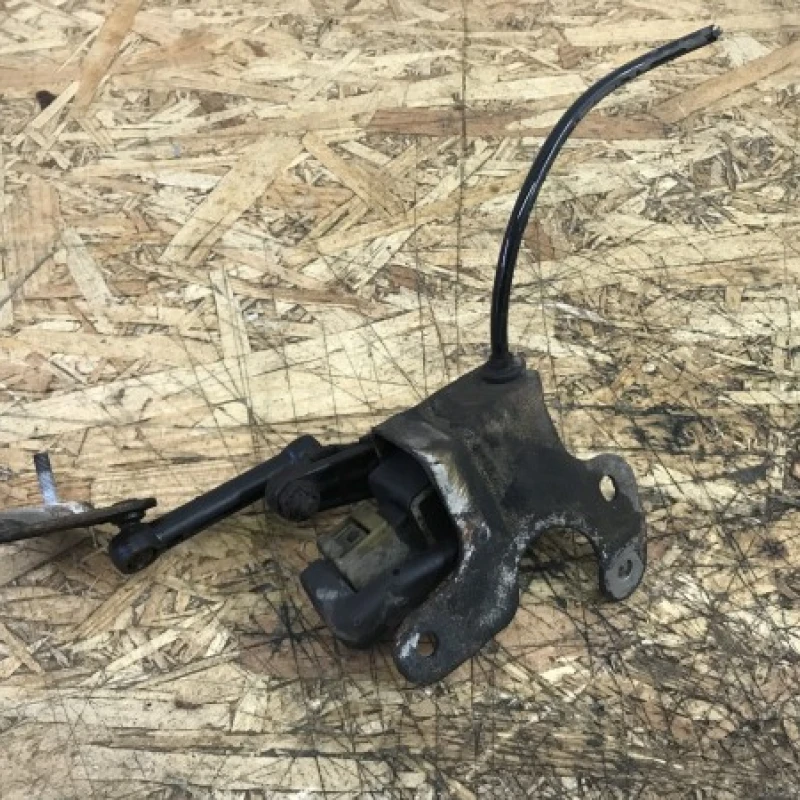 Senzor nivel xenon / Mercedes-Benz E Class W212 2009 / Audio si electronice