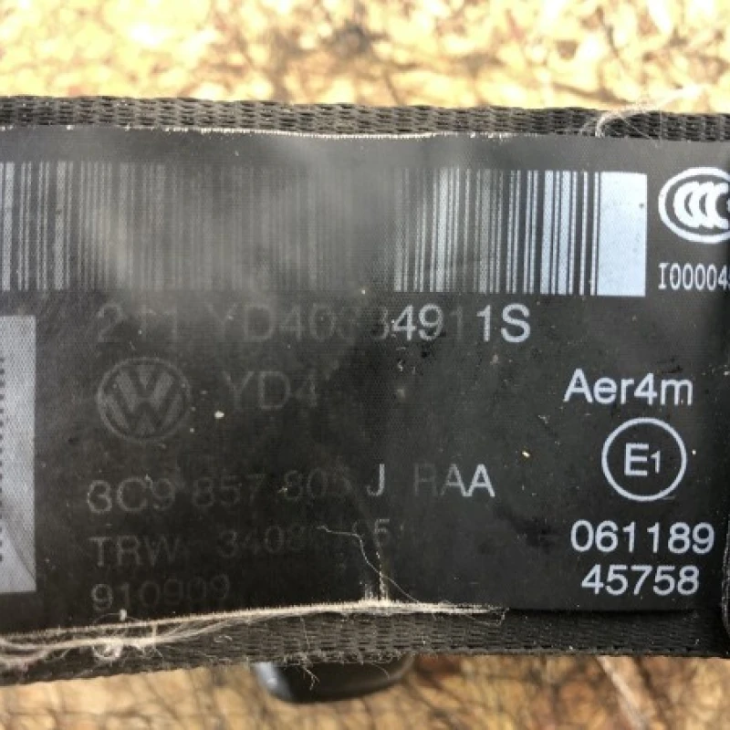 Centura spate / Volkswagen Passat B7 2012 / Interior