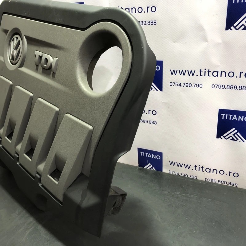 Capac motor / Volkswagen Passat B7 2013 / Motor, racire si evacuare