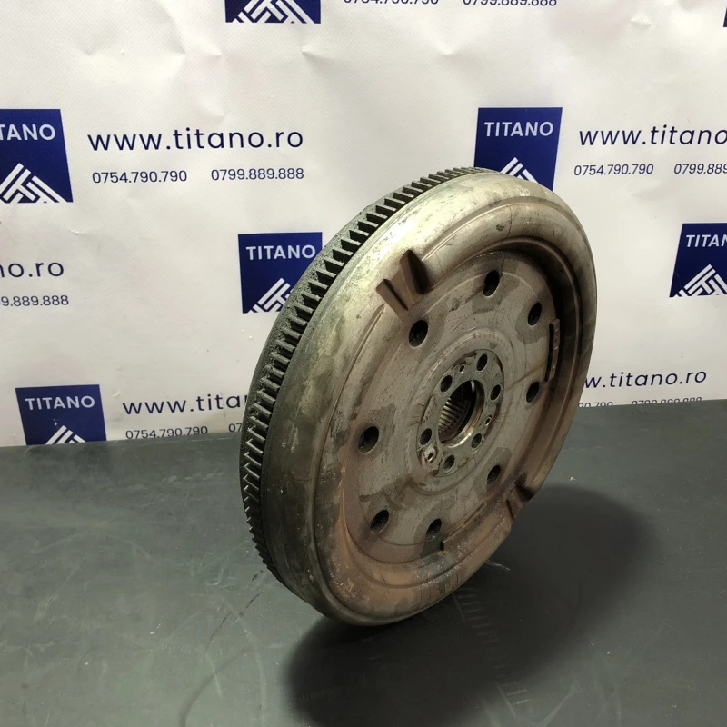Volanta / Volkswagen Passat B7 2012 / Cutie viteze, ambreiaj, transmisie