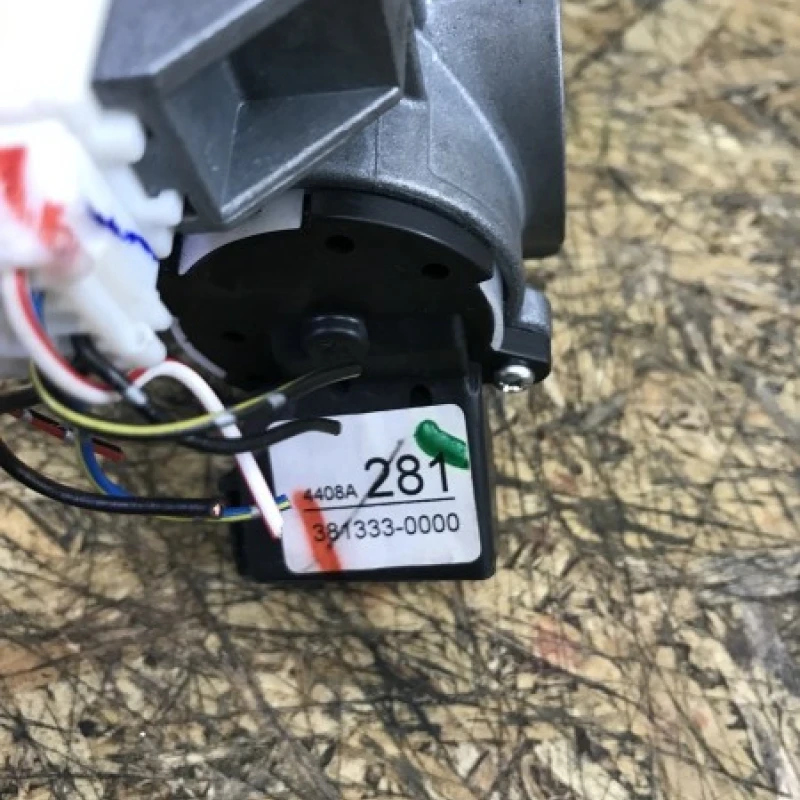 Contact cu cheie / Mitsubishi L 200 L 200 2015 / Audio si electronice