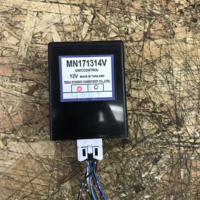 Modul calculator 4x4 / Mitsubishi L 200 L 200 2015 / Audio si electronice
