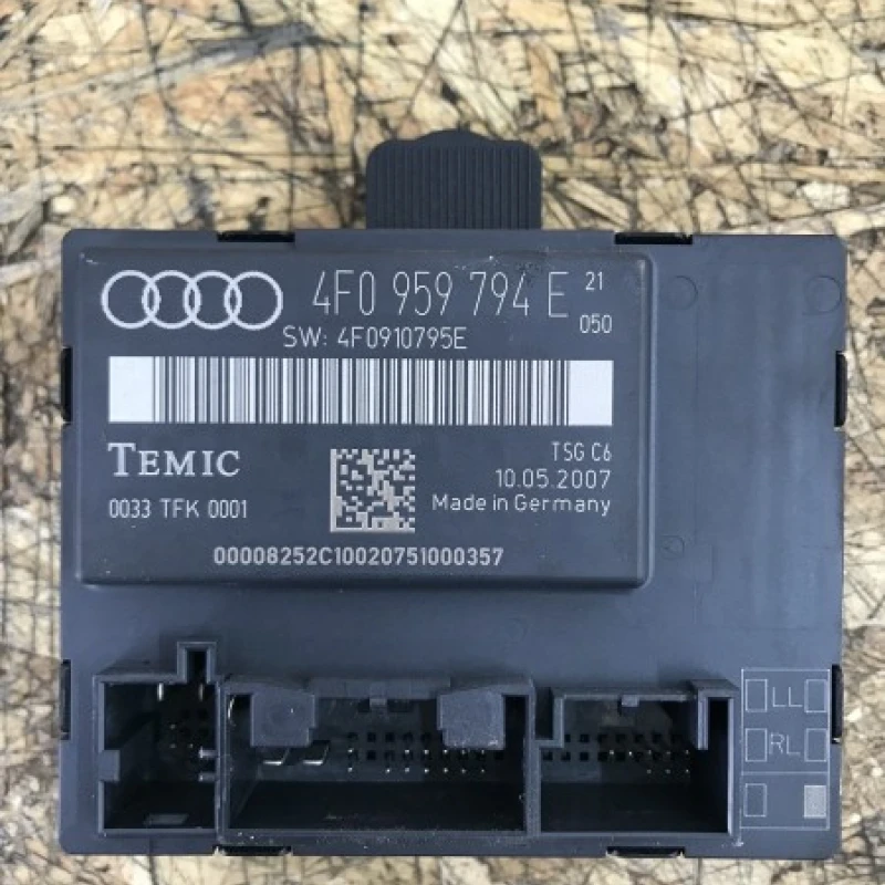 Modul confort usa dreapta spate Audi 