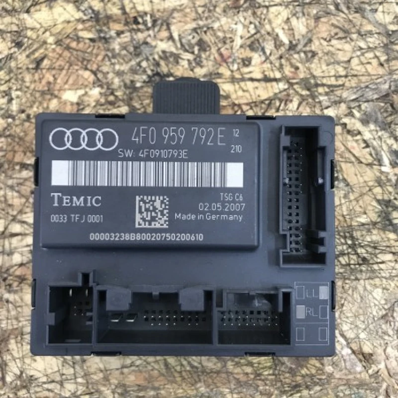 Modul usa dreapta fata Audi 