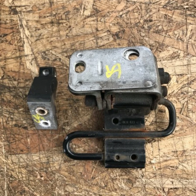 Balamale usa stanga spate Audi 