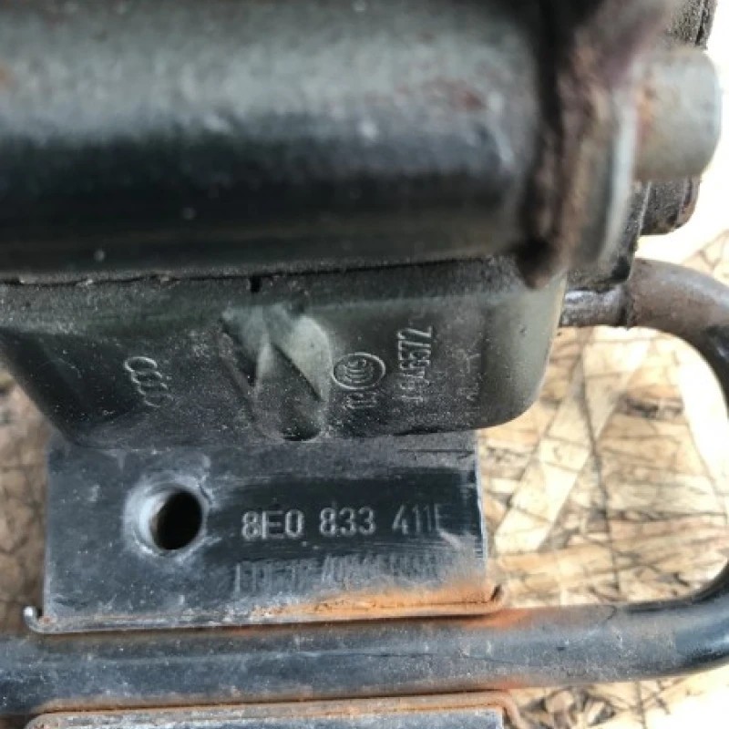 Balamale usa stanga spate / Audi A6 C6 2007 / Caroserie, oglinzi si faruri