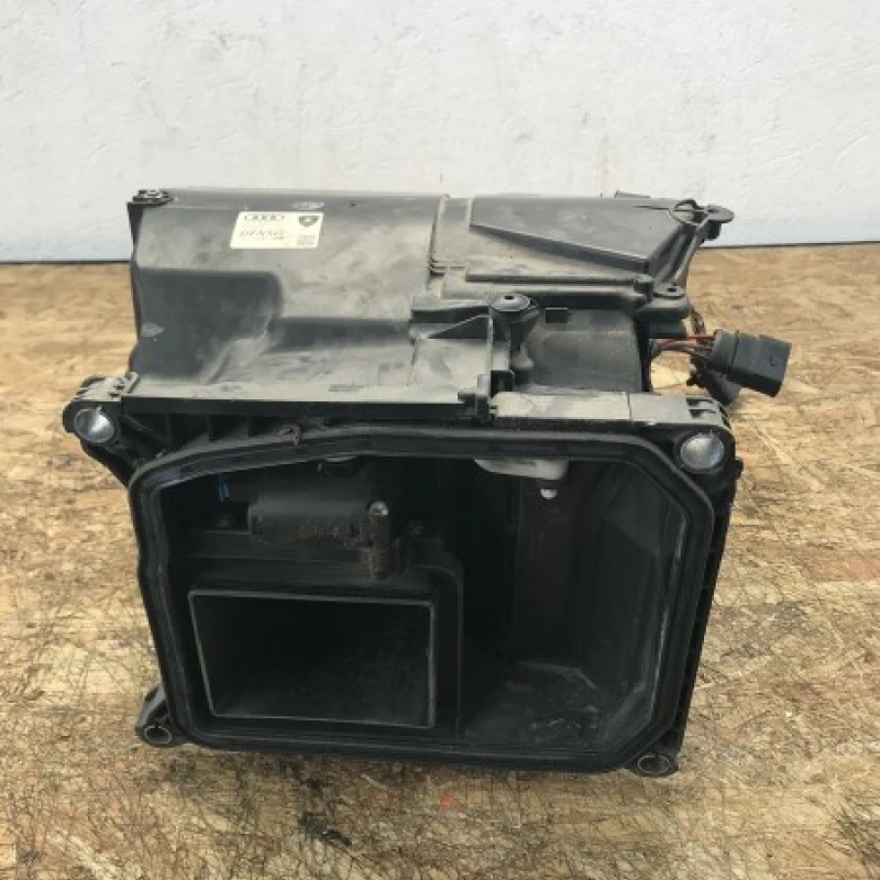 Ventilator bord Audi 