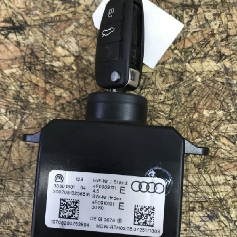 Contact cu cheie Audi 