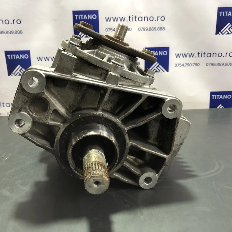 Cutie de transfer diferential fata / Volkswagen Passat B7 2013 / Cutie viteze, ambreiaj, transmisie