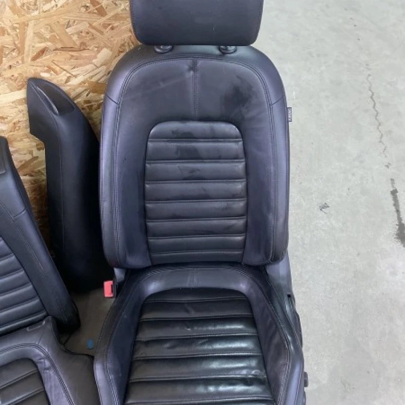 Scaune fata spate interior / Volkswagen Passat B7 2014 / Interior